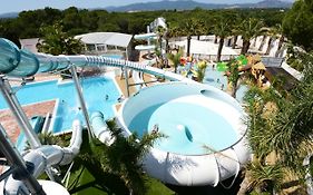 Camping La Baume La Palmeraie 5*